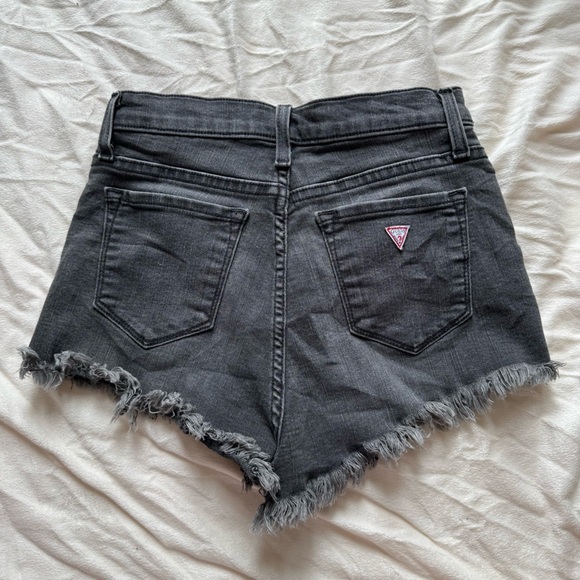 Vintage Guess Cut Off Jean Shorts - Picture 4 of 8